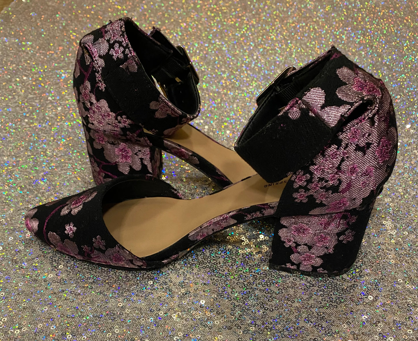 Floral pumps