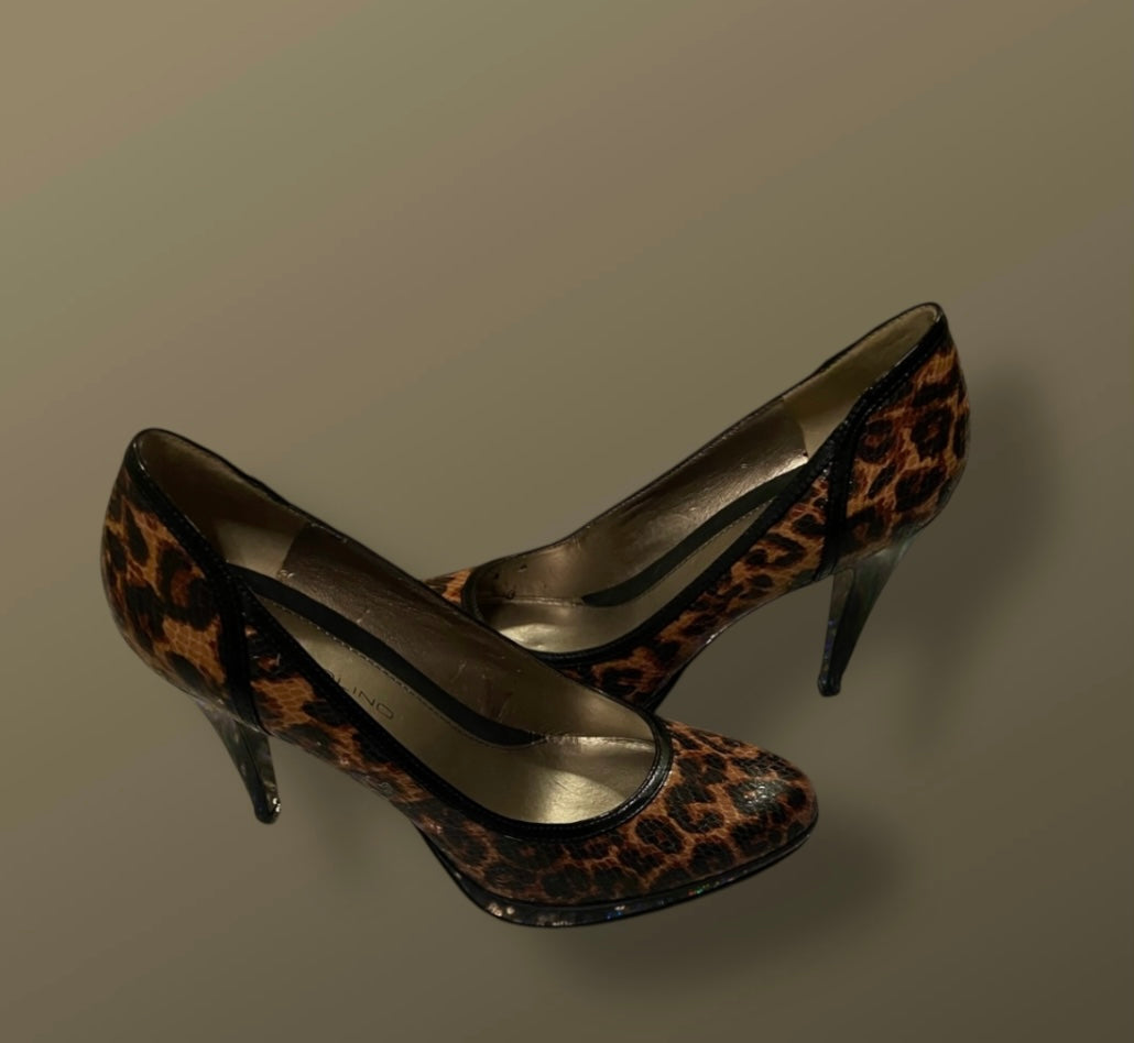 Bandolino cheetah print heels