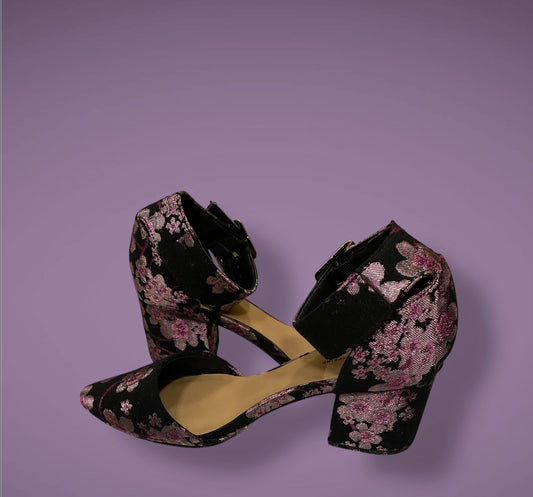 Floral pumps